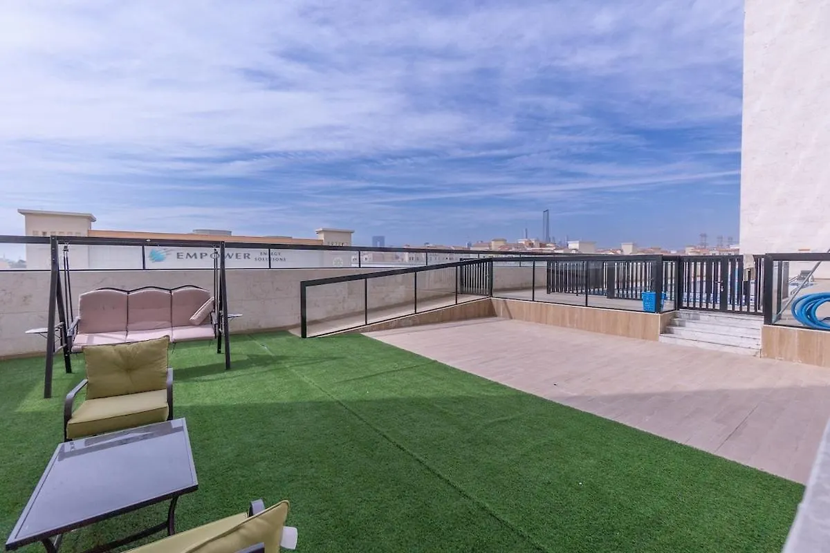 Amazing 2-Bedroom Apartment Perfect For Families In Jebel Ali Village Dubai