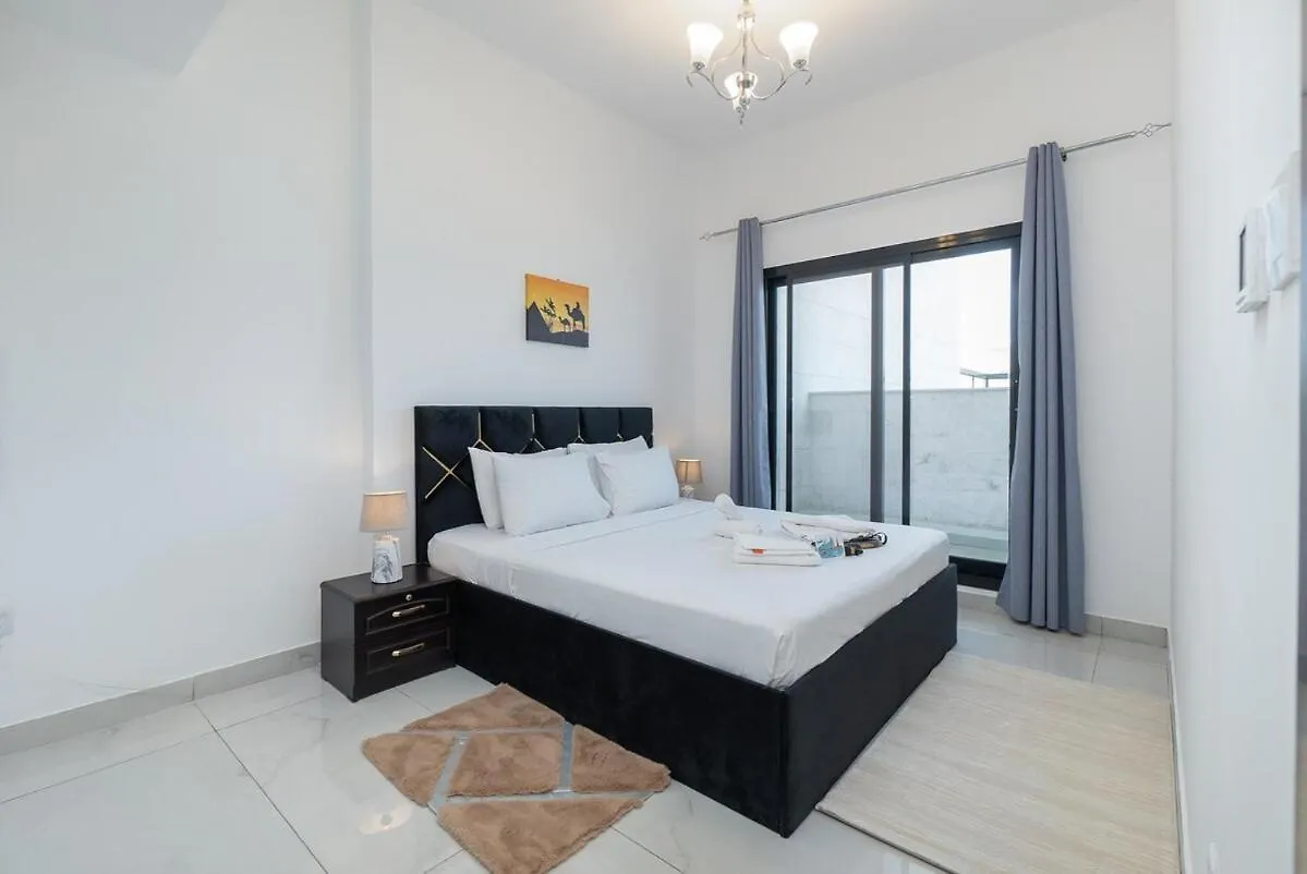 Amazing 2-Bedroom Apartment Perfect For Families In Jebel Ali Village Dubai